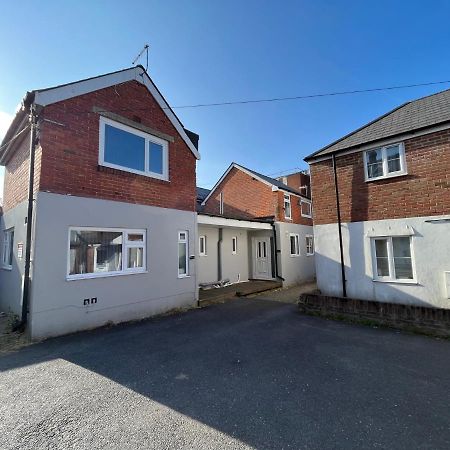 Ashley Road Apartments Poole Eksteriør bilde