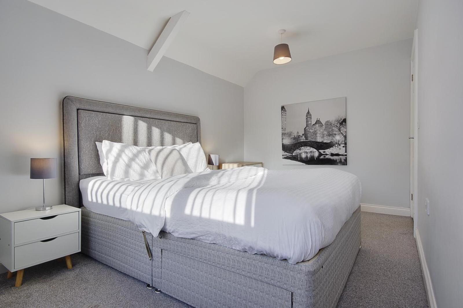 Ashley Road Apartments Poole Eksteriør bilde